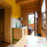 Apartamenty Maki