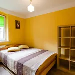 Apartamenty Maki
