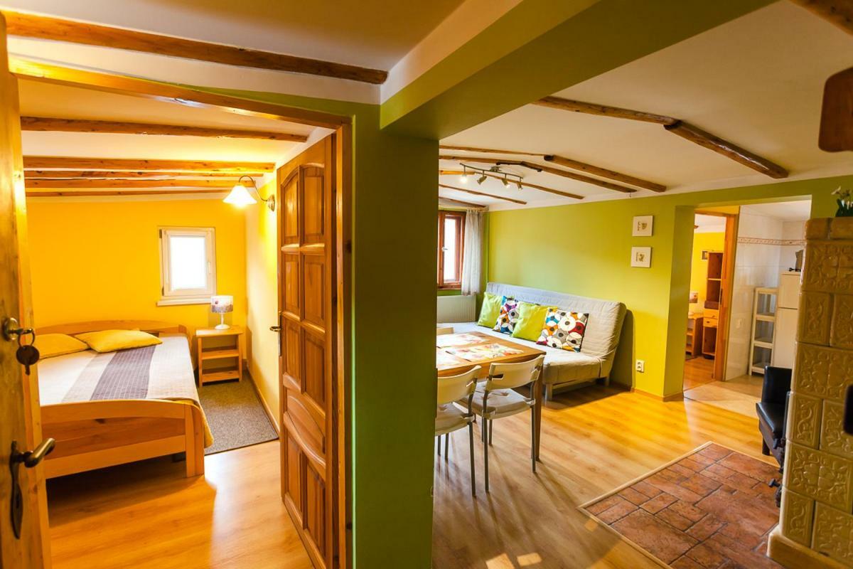 Apartment Maki *